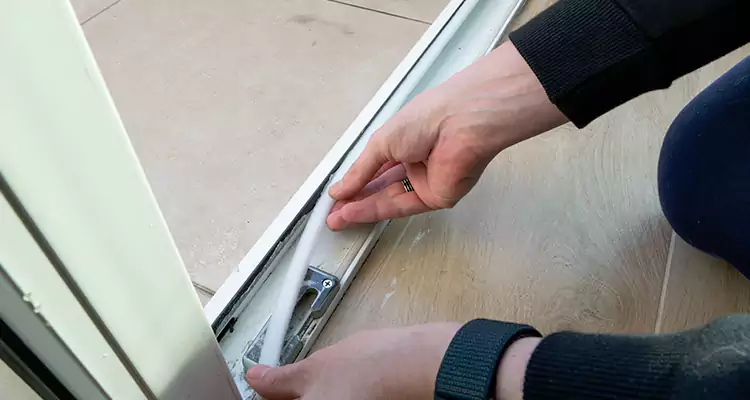 Garage Door Off Track Repair in Belle Glade, FL