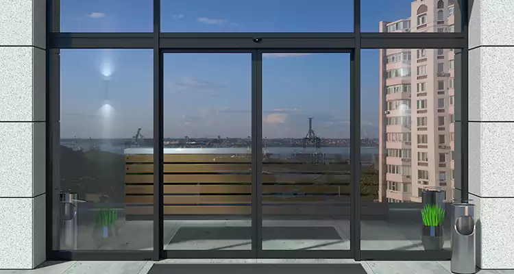 Our Patio Door Casing Repair Services in Belle Glade, FL