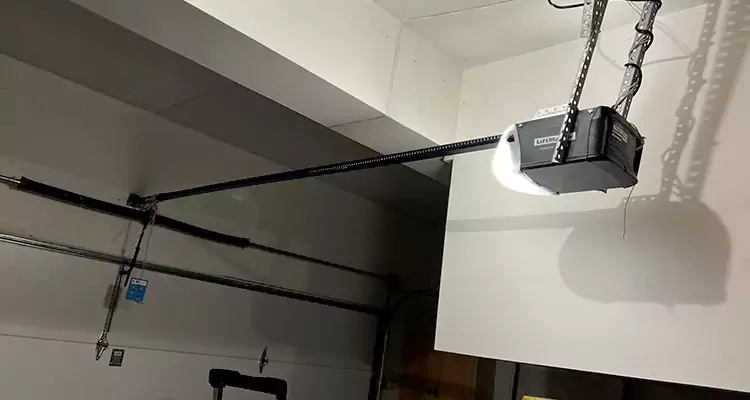 Linear Garage Door Opener Repair in Belle Glade, FL