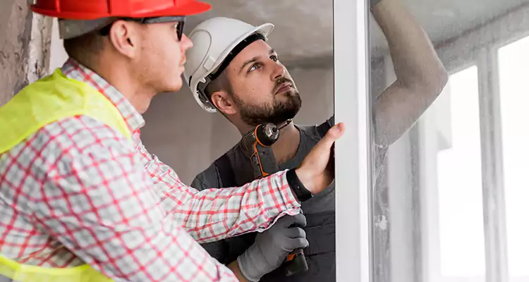 Sliding Patio Door Sticking? Expert Repair in Belle Glade, FL.