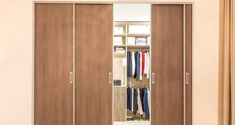 Sliding Closet Wardrobe Repairs in Belle Glade, FL